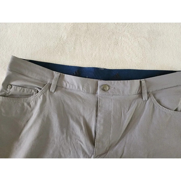 Adidas Mens Golf Shorts Size 38 Gray 10" Inseam Regular Fit - Picture 5 of 6